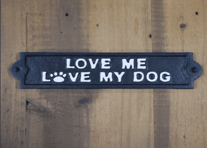 “Love me, love my dog” có nghĩa là gì?